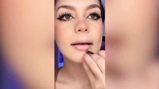 Viral lip tutorial makeup #1