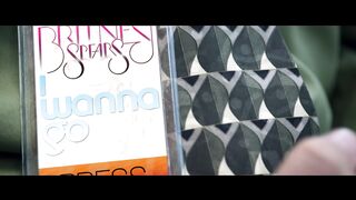 Britney Spears - I Wanna Go (Official Video)