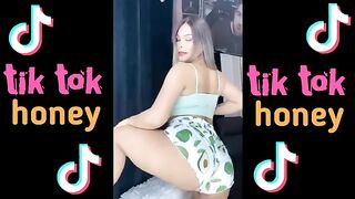 SEXY BRAZILIAN MAMACITA TWERK VERY HOT