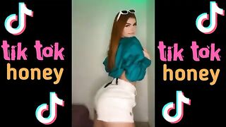 CUTE TIKTOK GIRL TWERK IN SHORTS HOT