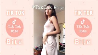 No Bra TikTok Challenge ???????????? #bigbank#shorts