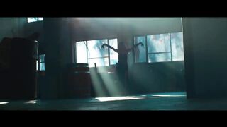 Ronna Riva - Cliché (Official Video).mp4