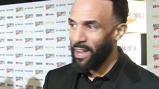 Stars on the MOBO red carpet