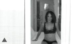 Bikini Paradise Stunning Models Set the Beach on Fire with Егор Крид - Я У Твоих Ног (Wayne Remix)-Alexara