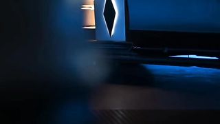 MERSIDES LUXURY CAR