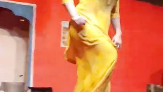 Resham jan  mujra.botal khul gai ay_Full-HD.