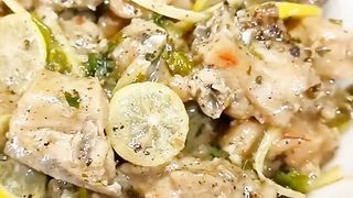 Chicken karahi with lemon