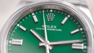 "Rolex : L'Art de l'Horlogerie d'Exception"