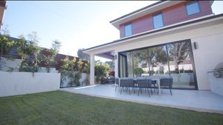 "Maisons de Rêve : Où le Luxe Rencontre la Beauté"