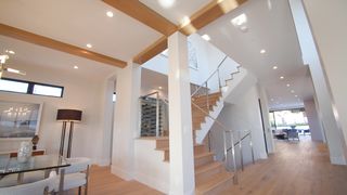"Oasis de Luxe : Propriétés de Rêve qui Définissent l'Élégance"