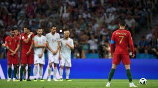 The Most Spectacular Free Kick Goal in the History of World Football