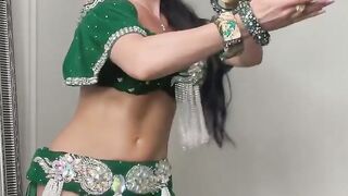 ORIENTAL DANCES 2.
