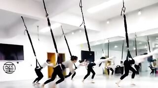 Bungee workout looks like so much fun!