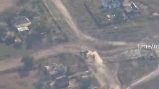 Russian Tank Hits Ukrainian Anti-Tank Mine in Verbove Area | RCF