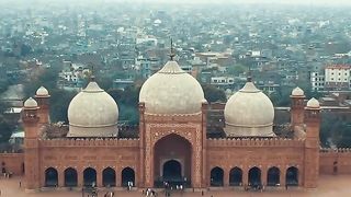 badshai masjid