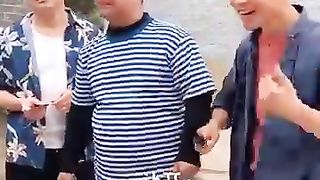 chinese funny friends