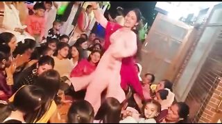 Indian girl local dance- Satho janam main tere sath-