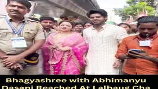 Bhagyashree with Abhimanyu Dasani Reached At Lalbaug Cha Raja #shorts #bhagyashree #short #trending #viral #bollywood #viralshorts