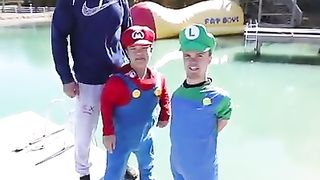 FUNNIEST SHORT MAN