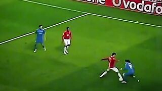 the moment Lionel Messi knocked out Ronaldo
