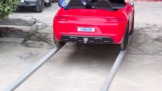 This kid is an amazing driver!