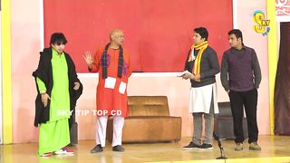 Sakhawat Naz and Akram Udas _