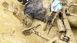 Mountain bike sliding
