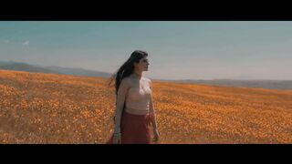 Esotique & Sabrina Sapal - Maharaja (Official Video).mp4