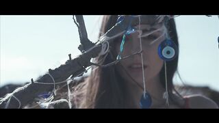 Kate Linn - Thunderlike (by Monoir) [Official Video]