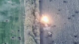 Ukrainian troops obliterate multiple Russian tanks on the battlefield