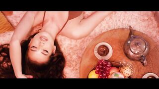 EHNA - Nia Nia (Official Video)_HD.mp4
