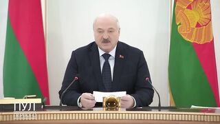 Лукашенко не може припинити нести усілякі дурниці