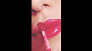 Lipstick for girl | febspot video beautiful lipstick