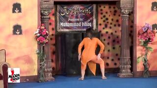 PYAR WALI KICH 2016 PAKISTANI MUJRA DANCE NASEEBO LAL