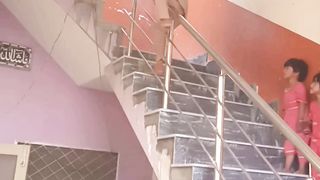 ????????Look at the movement of this child, how he is doing mischief