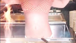 Funny | Grill Chronicles: Why Is the Hibachi Grill Always Like This? | FunFM
