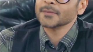 Meenu veech aa ????????????