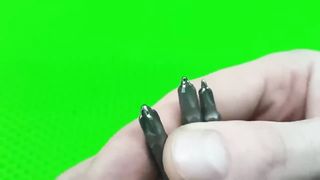 I couldn't believe it myself! A genius idea in a couple of minutes from a screwdriver!