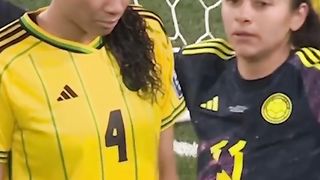 Women FUNNY Football Moments ????