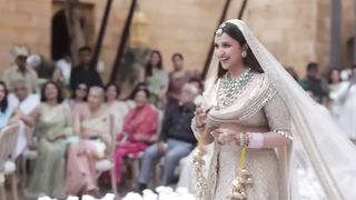 Parineeti Chopra singing song for her own wedding|Raghav Chadha