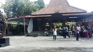 Joglo mojoarum building clasic