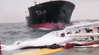 Ocean ship danger