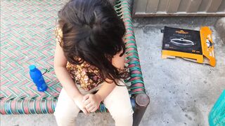 Shami anda bargar banay kpray dhoy shoti bati na Video shot ki