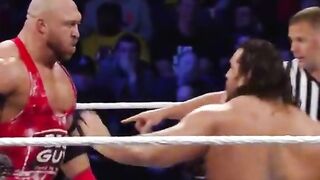 WWE реслинг 226
