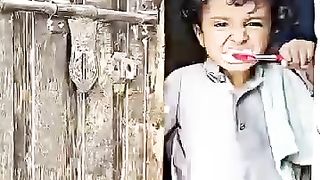 Funny Pakistani kid videos 62