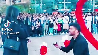 YER YUTSIN SENI DIB NOMLANGAN!