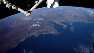 ISS Expedition 42 Time Lapse Video of Earth Nasa