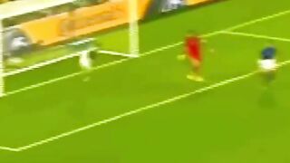 Funny moments in football 9