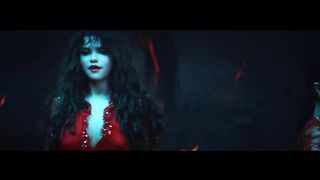 DJ Snake - Taki Taki ft. Selena Gomez, Ozuna, Cardi B (Official Music Video) 3
