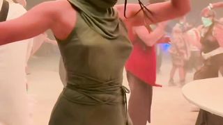 Dancing girl 3